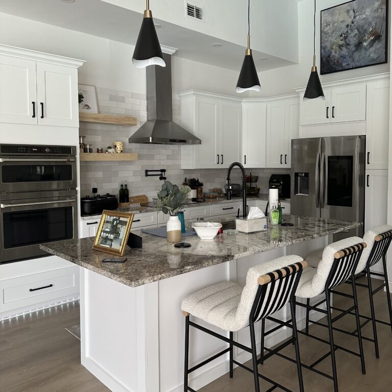 Crowned Cabinets-Luxury Cabinets Dunedin - Kitchen Cabinets